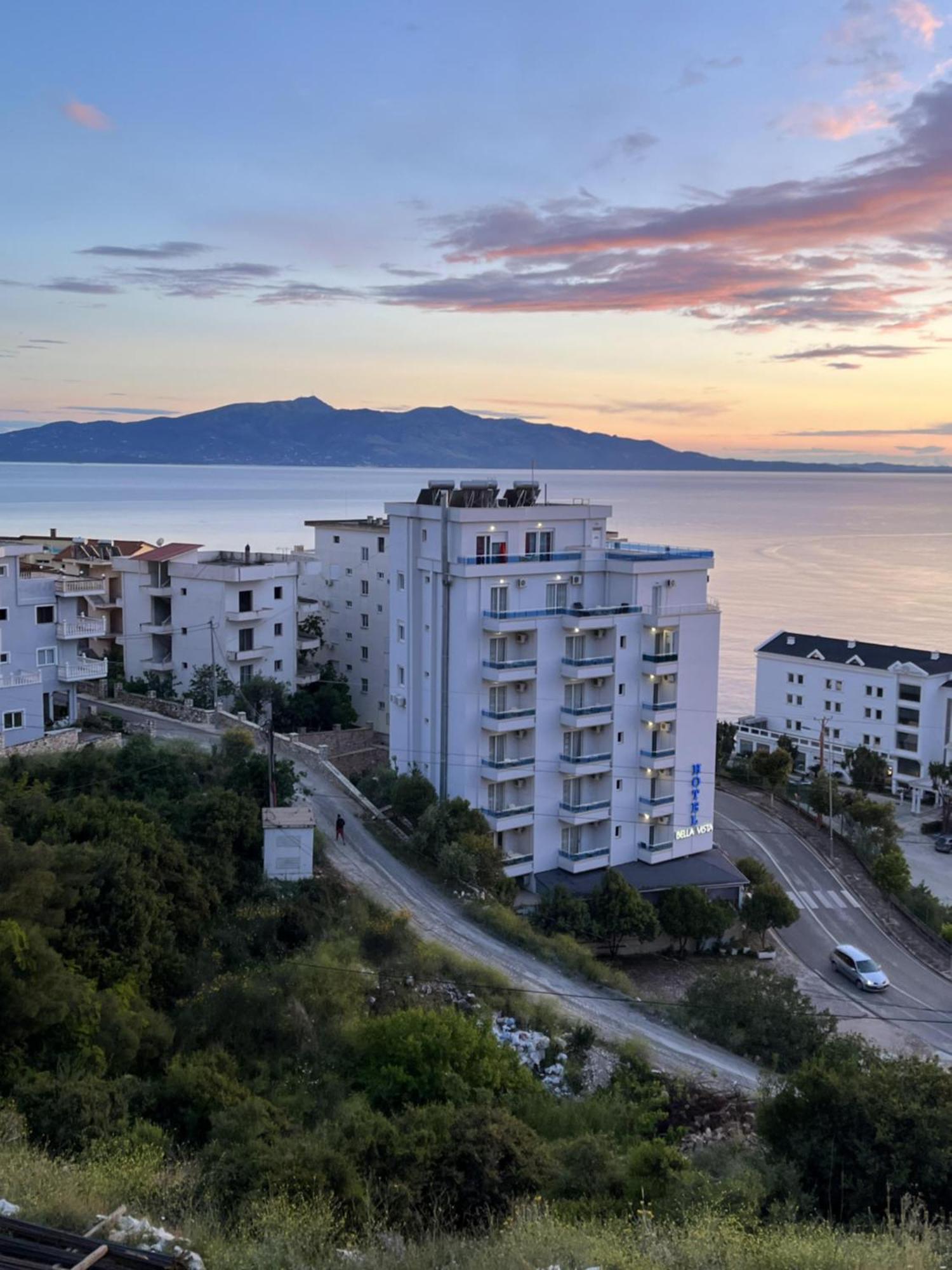 Bluemoon Suites Sarande Sarandë Exterior foto