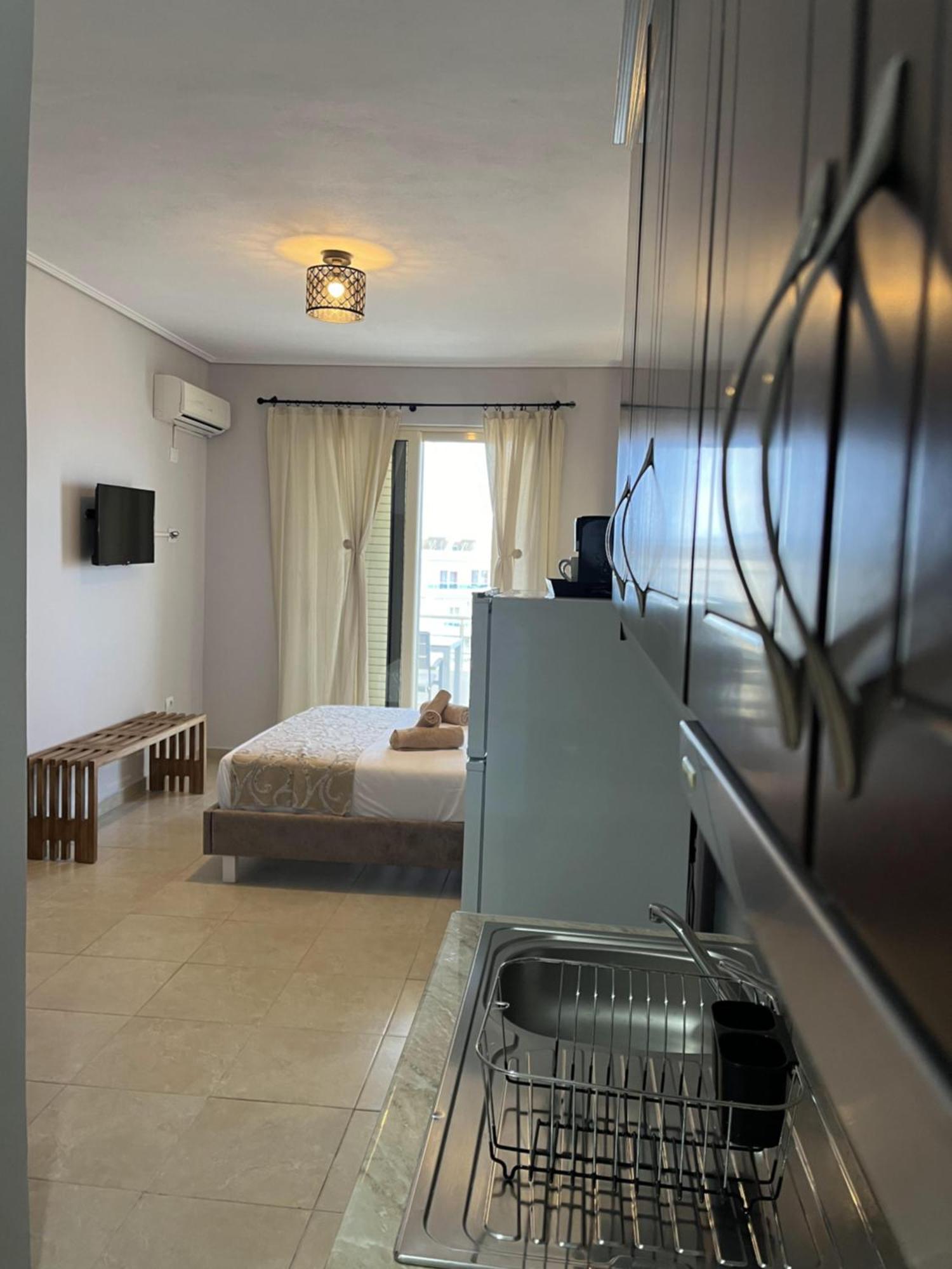 Bluemoon Suites Sarande Sarandë Exterior foto