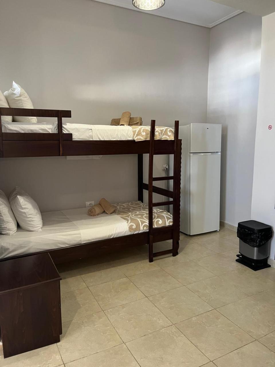 Bluemoon Suites Sarande Sarandë Exterior foto